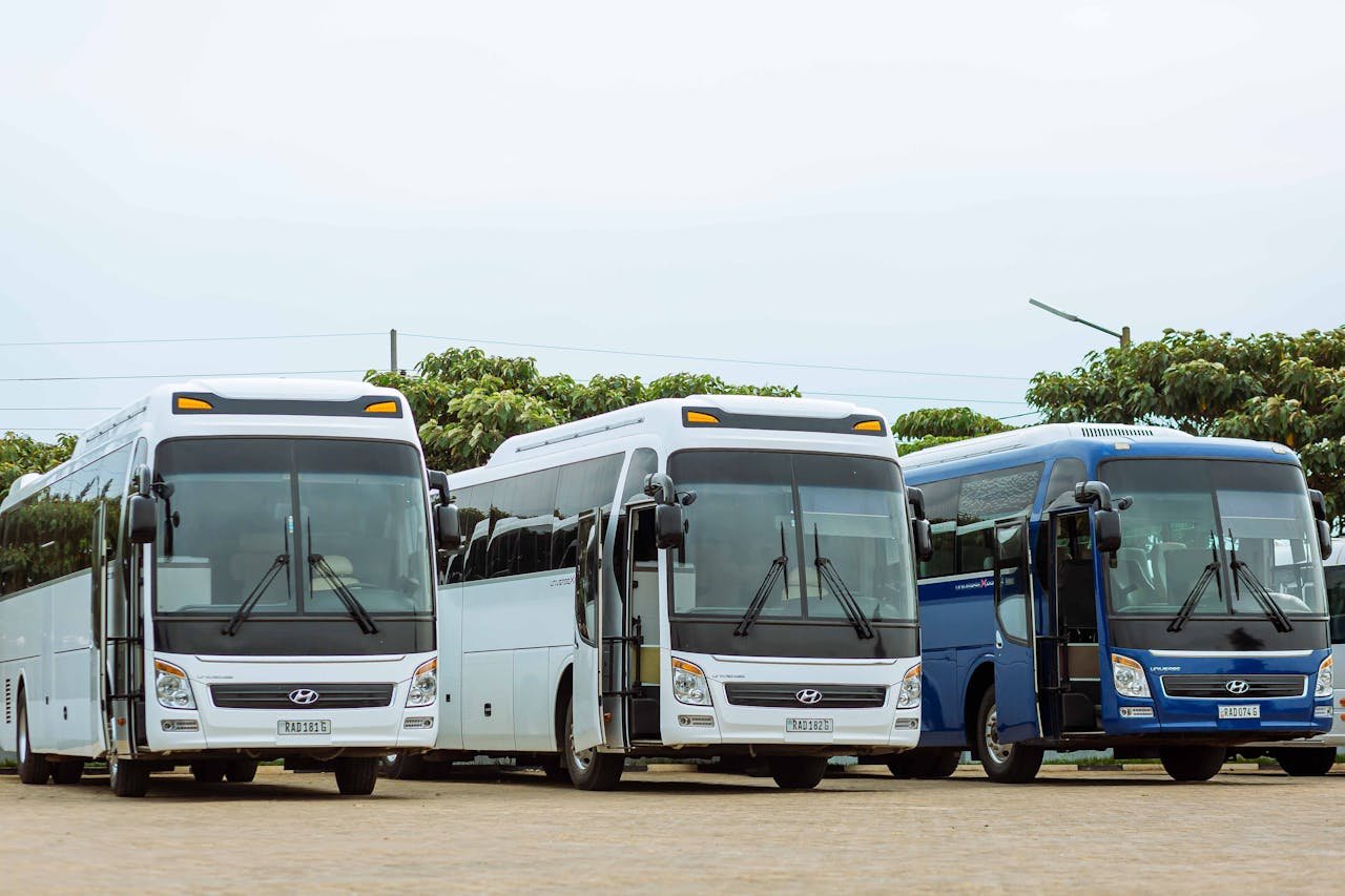 Bus GPS tracking service